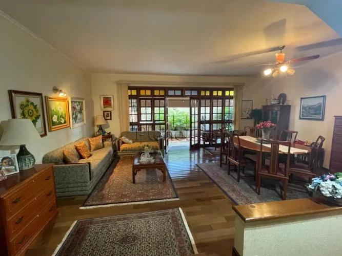 Sobrado à venda em Campinas, Jardim Guarani, com 4 quartos, com 221.44 m²
