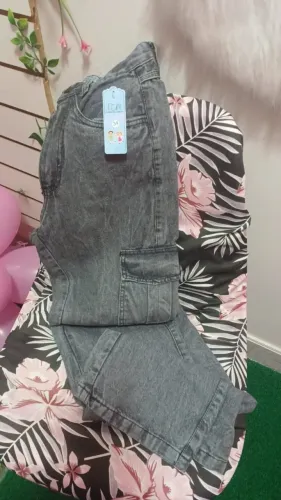 Calça jeans cargo