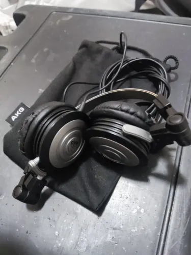 Fone akg k414p
