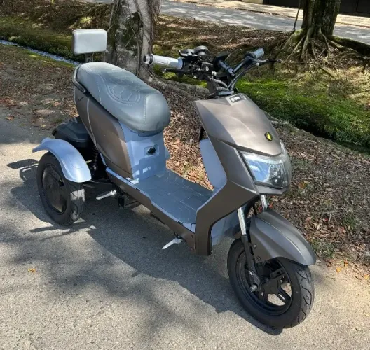 SCOOTER ELÉTRICA TRICICLO NXT JUNA 1000W