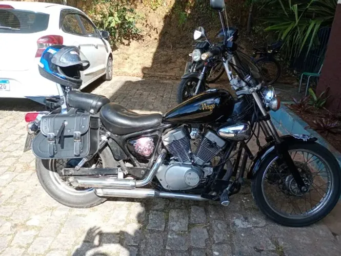 Yamaha Virago 250CC Motor em V, 1999 Linda