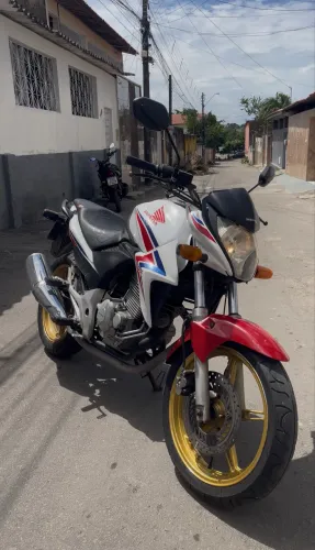 PRA VENDER 