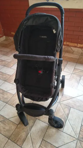 Carrinho de bebê Kiddo 