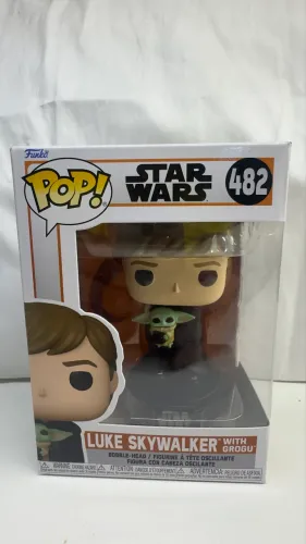 Funko Pop Star Wars #482 - Luke Skywalker with Grogu (Original)