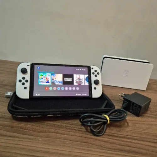 Nintendo Switch OLED (Destravado) c/ Garantia !!!