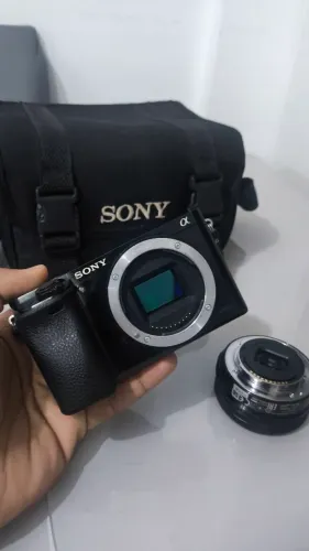 Sony a6000 + 18-50 mn sony
