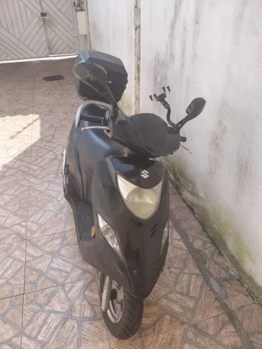 Suzuki burgman 125i 2013