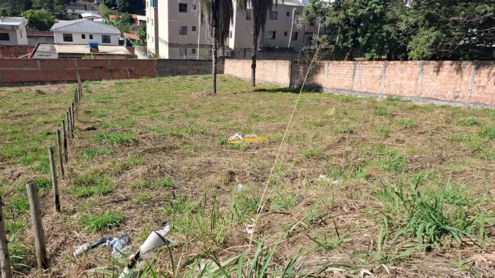 LOTE 1000m² TREVO-BELO HORIZONTE-MG Ref.:22485
