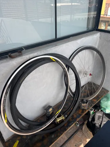 Aros 700 bicicleta fixa single kit com pneus 