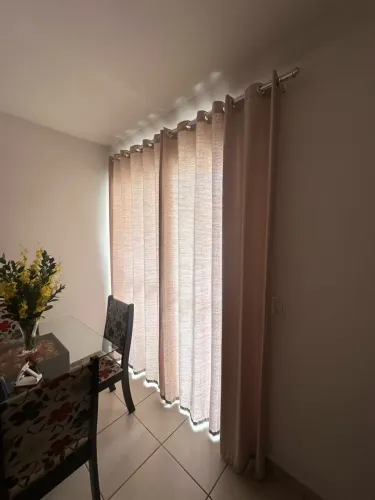 Cortina bege 96cm altura (Nova)