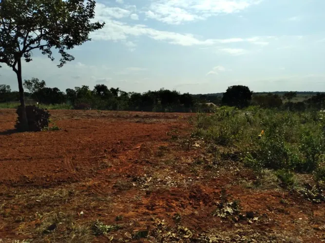 Oportunidade Lote 2000m2 portal serra azul, água e luz
