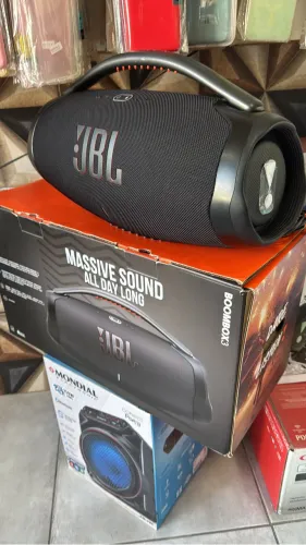 Boom Box 3 2 meses de uso 