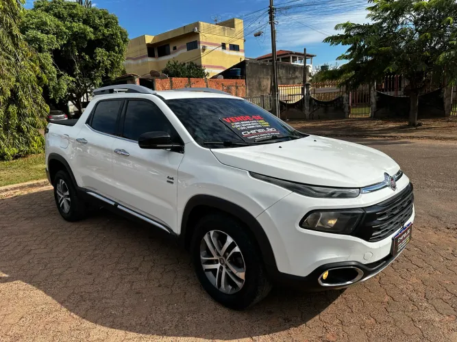 Fiat Toro Volcano 2.0 16V 4X4 TB Diesel Aut. 2017