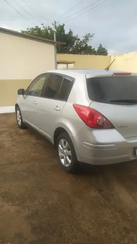 Nissan Tiida S 1.8/1.8 Flex 16V Mec. 2008