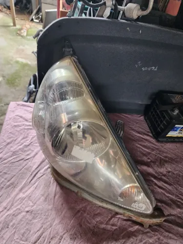 FAROL DIREITO HONDA FIT 2003 A 2008 ORIGINAL