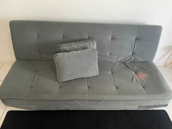 Vendo um sofá cama