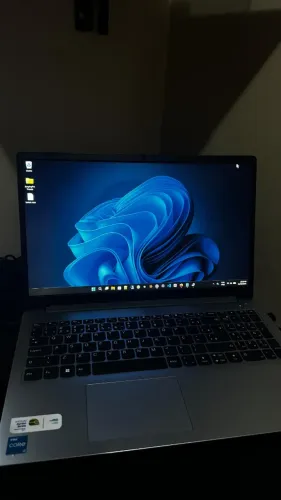 Notebook Lenovo i3 8GB SSD 256GB 1080 Full HD