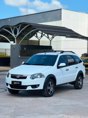 Fiat Palio Weekend Trekking 1.6 Flex 16V 5P 2016