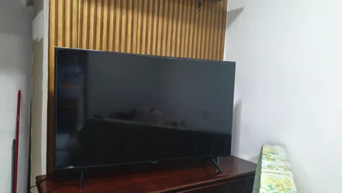 Smart TV Samsung 55" 4K UHD RU7100 Wi-Fi HDR Excelente Estado