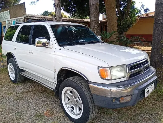 Toyota Hilux SW4 4X4 3.0 8V TB Diesel 2000