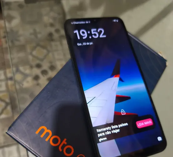 CELULAR MOTO E13 - SEMINOVO