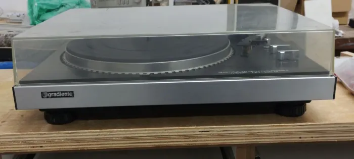 Toca discos gradiente dd100