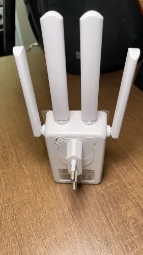 Repetidor de Sinal Roteador Haiz Wifi 4 Antenas HZ-2800