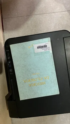 Livros variados por 2, 5 e 10 reais