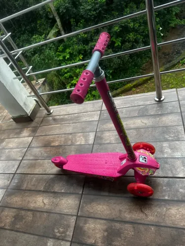 Patinete infantil rosa pink