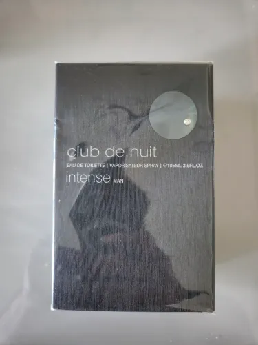 Club de nuit Intense man