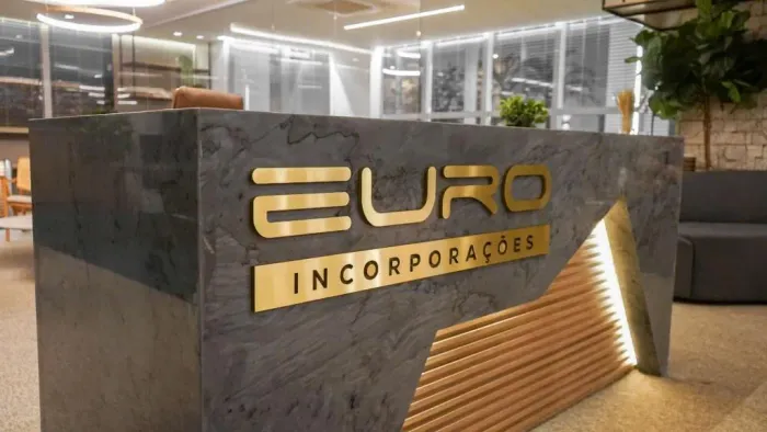 Euro Towers Live Office