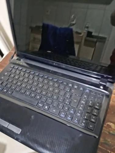 Notebook sim+ positivo AMD c60 1.0ghz