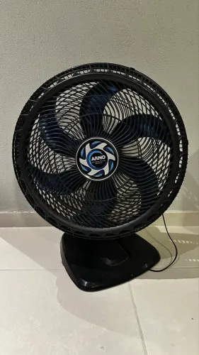 Ventilador de Mesa Arno Xtreme Force Breeze 50cm VB50, 126W, 6 Pás 110V