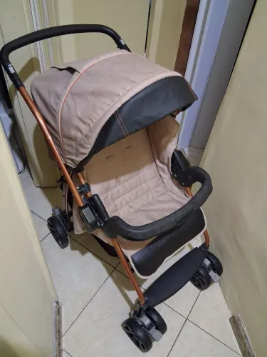 Carrinho passeio Burigotto