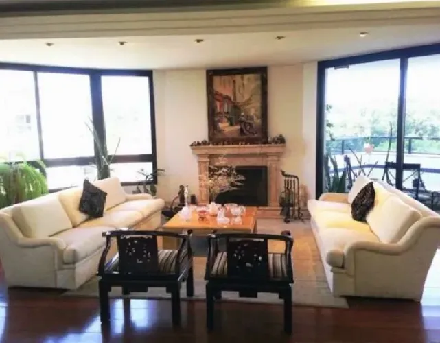 4 SUÍTES, 6 VAGAS DE GARAGEM, 380M²A/U, REAL PARQUE
