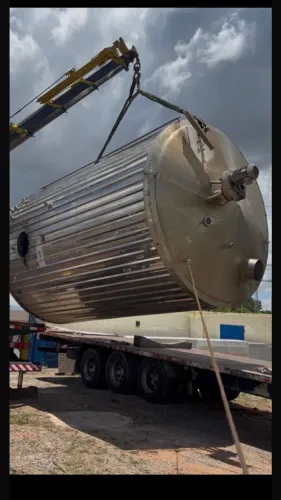Tanque Misturador Isotérmico em Aço Inox 40.000 Litros 