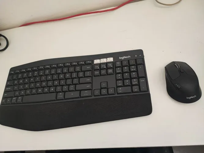 Teclado e mouse Logitech Kit K850 bluetooth 