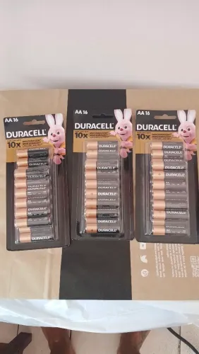 Bateria AA Duracell cartela R$ 50,00 com 16 unds