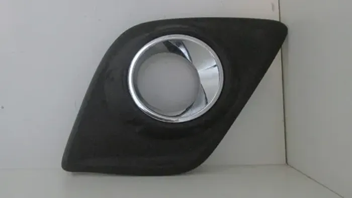 Grade Farol De Milha Toyota Hilux Srv 2016 20100762 Preto Direito