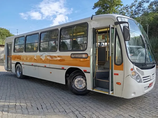 Micrão mb1418 2009