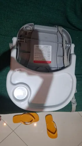 Cadeira de Alimentação Portátil Maxi Baby com Bandeja - Excelente Estado