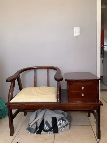 poltrona madeira legítima
