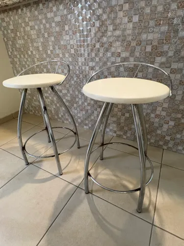Par de banquetas alta