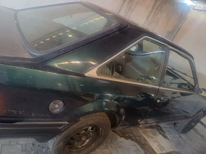 Ford Escort GL 1.6i / 1.6 (álcool) 1988