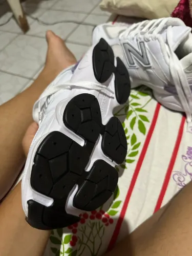 Tênis new balance zerado