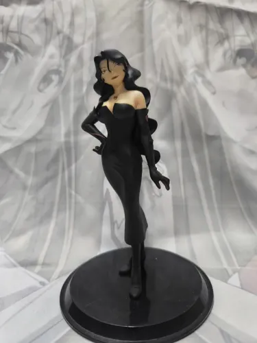 1 figure luxúria