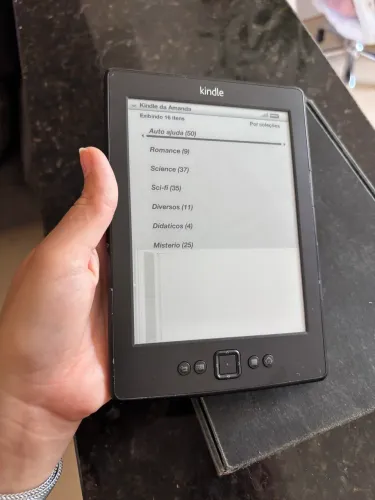 Kindle 4ª Geração (Com Botões) - Para Retirada de Peças / Tela com defeito