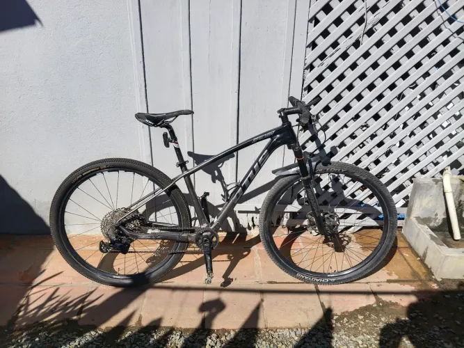 Bicicleta lótus spark carbon