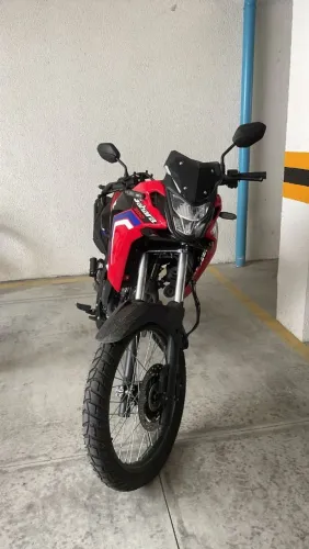 Moto XRE