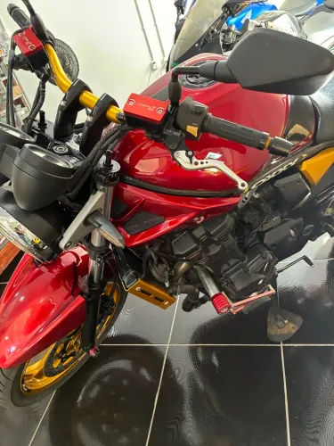 BANDIT 650 2009 Vermelha